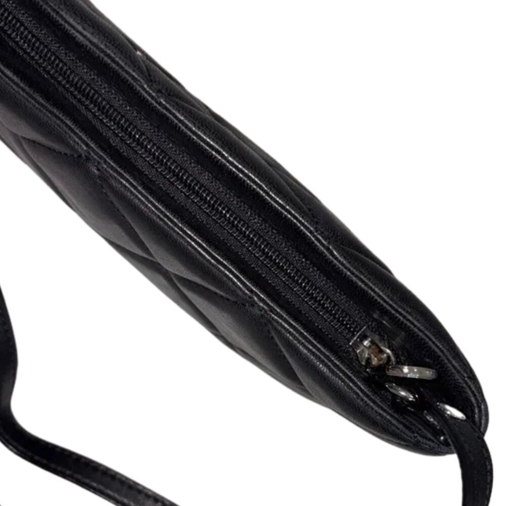 Michael Kors Webster Quilted Leather Wallet Crossbody Clutch in Black - Picture 4 of 7